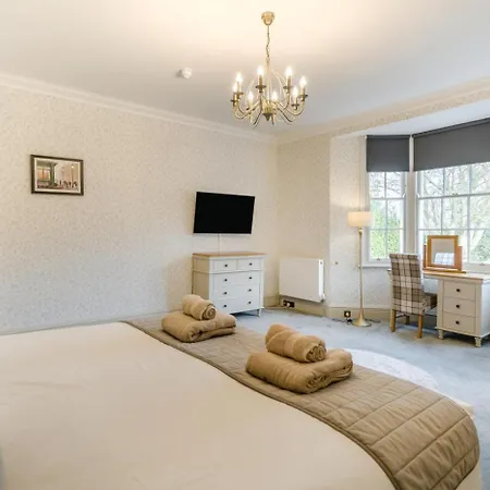 4 Bed In Oc-e34641